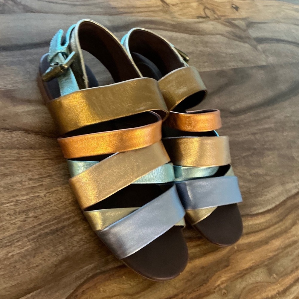 See By Chloe Nappa Laminata Metallic Leather Strappy Sandals Sz 38 Anthropologie - Picture 3 of 10